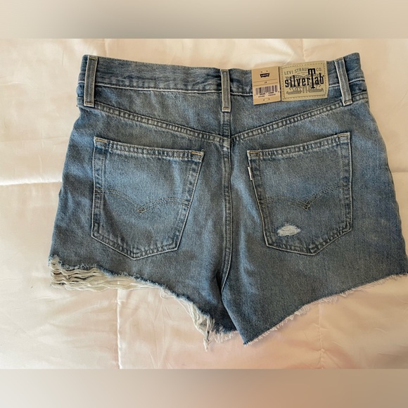 Levi Silver Tab Jean shorts - Picture 2 of 3